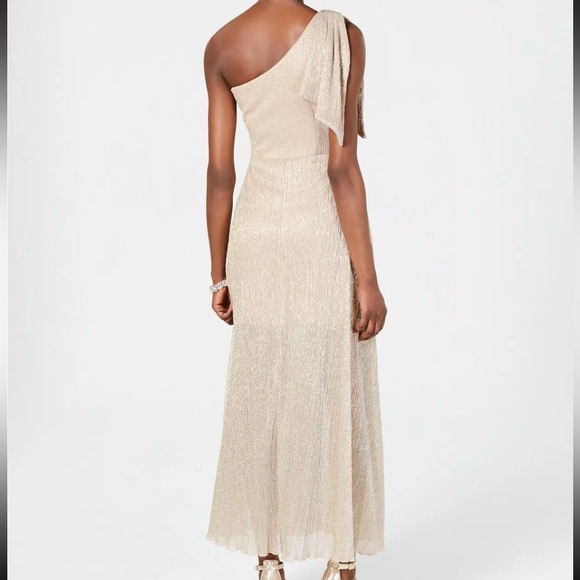 Betsy & Adam One Shoulder Metallic Dress in Pink Size 12 Gown NEW Maxi - Picture 4 of 13